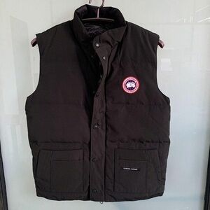 Canada Goose Men's Black Puffer Vest